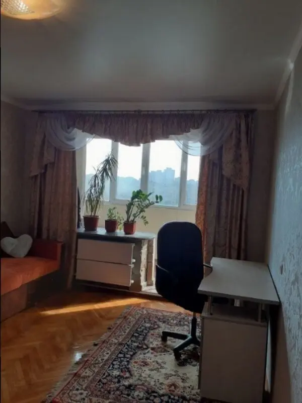 Фото Rent a 1-room apartment, Revutskoho Street 42 Kyiv for long-term rent, price: 14300 грн, code 4483