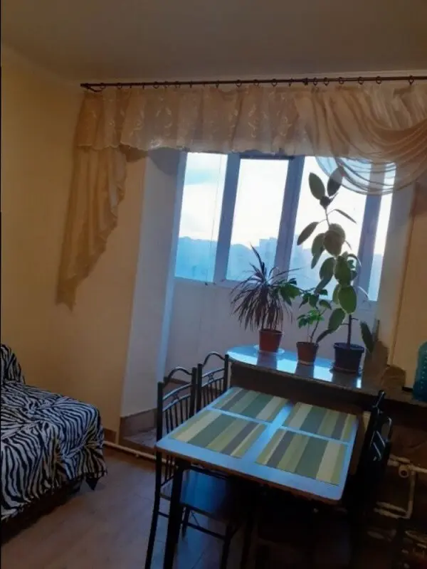 Фото Rent a 1-room apartment, Revutskoho Street 42 Kyiv for long-term rent, price: 14300 грн, code 4483