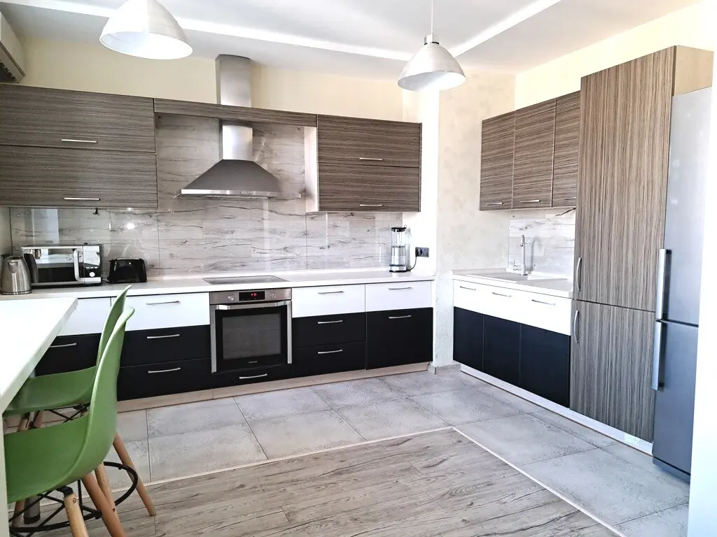 Фото Зняти 2 кімнатну квартиру, Анни Ахматової вул. 30 Київ в довгострокову оренду, ціна: 22000 грн, код 4490