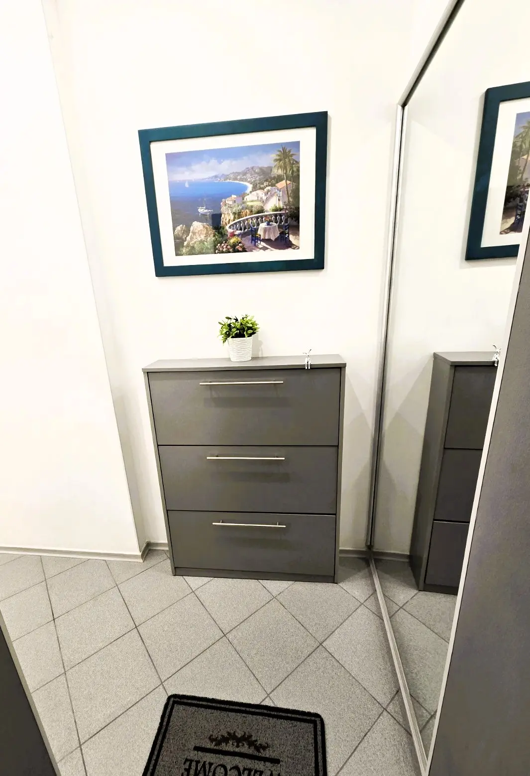 Фото Продаю 1-комнатную квартиру, 32.08 кв. м, Набережно-Крещатицкая ул. 35 Киев, цена: 59000 $, код 3896