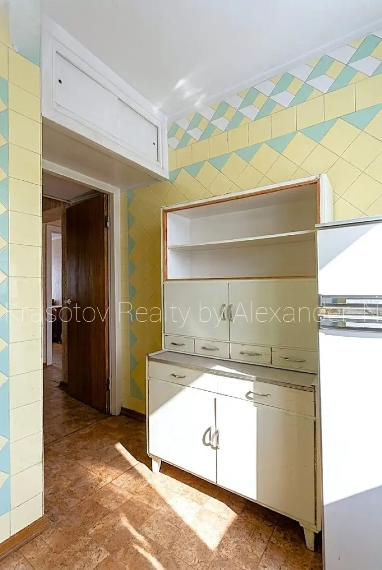 Фото Selling a 3-room apartment, 64 sq.m., Botanichnyi Lane  Odesa, price: 49000 $, code 4496