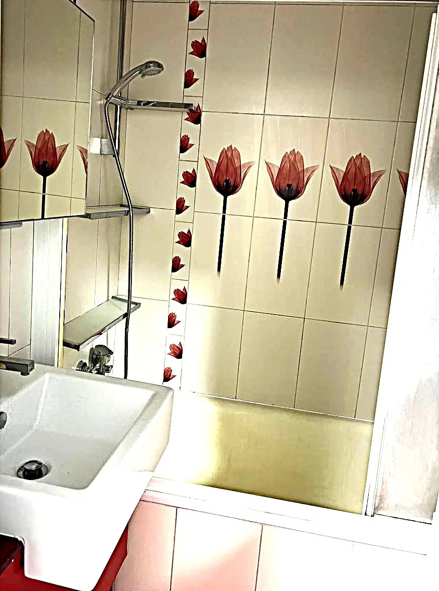 Фото Зняти 3 кімнатну квартиру, Голосіївський просп. (40-річчя Жовтня) 25 Київ в довгострокову оренду, ціна: 24000 UAH, код 4498