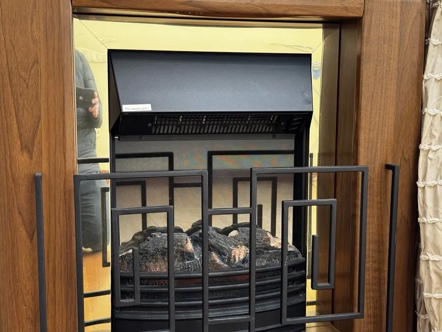 Фото Зняти 2 кімнатну квартиру, Хрещатик вул. 23 Київ в довгострокову оренду, ціна: 28998 UAH, код 4500