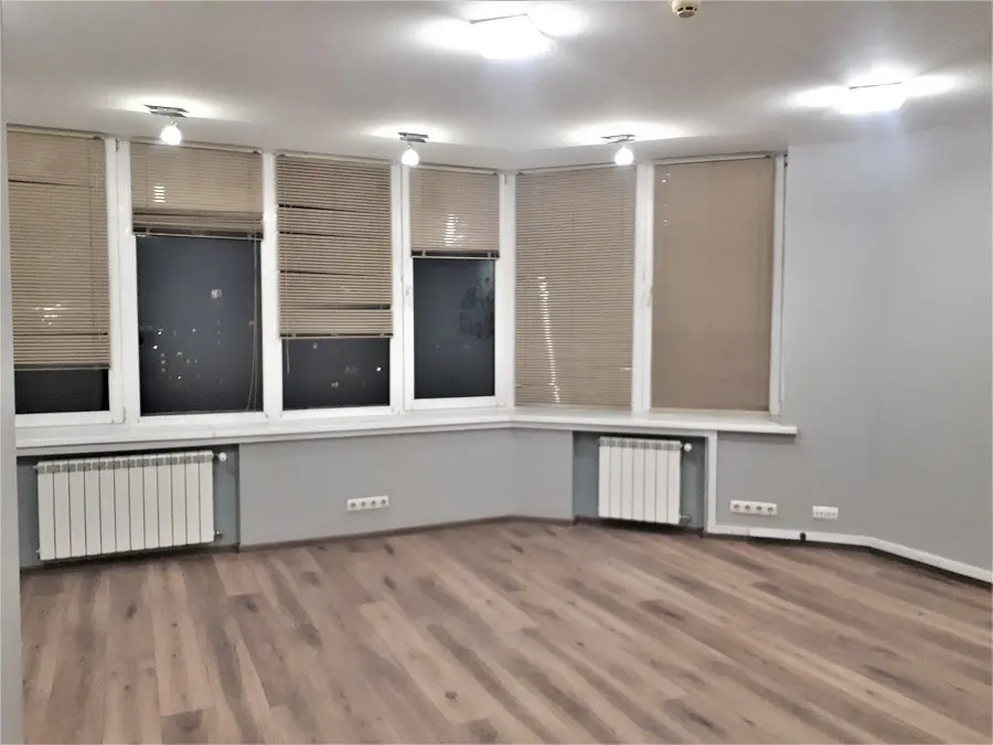 Фото Орендувати офіс, Микільсько-Слобідська вул. 2б Київ в довгострокову оренду, ціна: 35000 UAH, код 4501