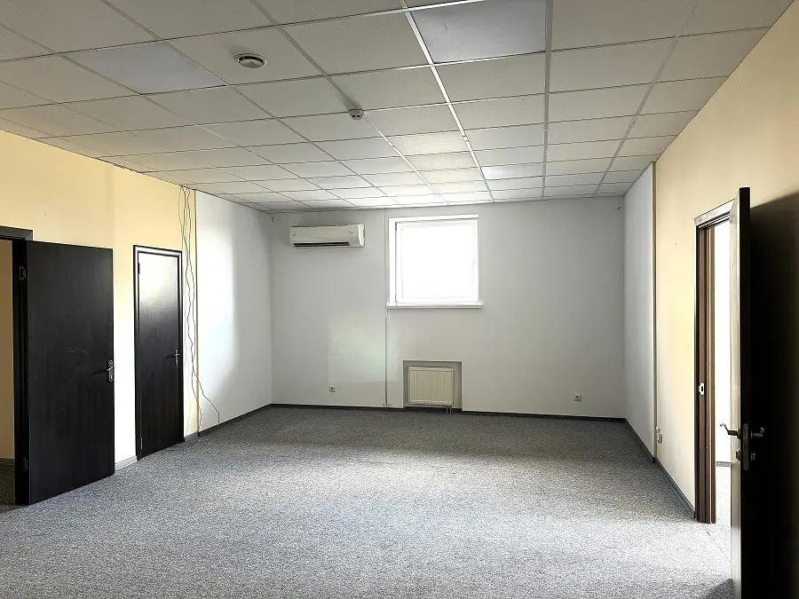 Фото Rent an office, Mykilsko-Slobidska Street 1а Kyiv for long-term rent, price: 63000 UAH, code 4502