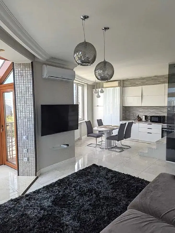 Фото Снять 3-комнатную квартиру, Шевченко просп. 33б Одесса в долгосрочную аренду, цена: 1000 $, код 4509