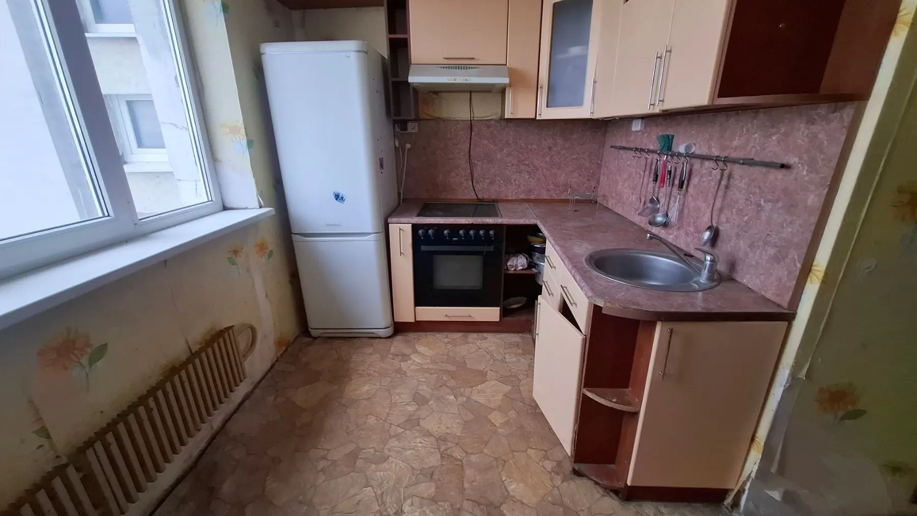 Фото Selling a 3-room apartment, 71 sq.m., Velyka Kiltseva street 128 Kharkiv, price: 25000 $, code 4104