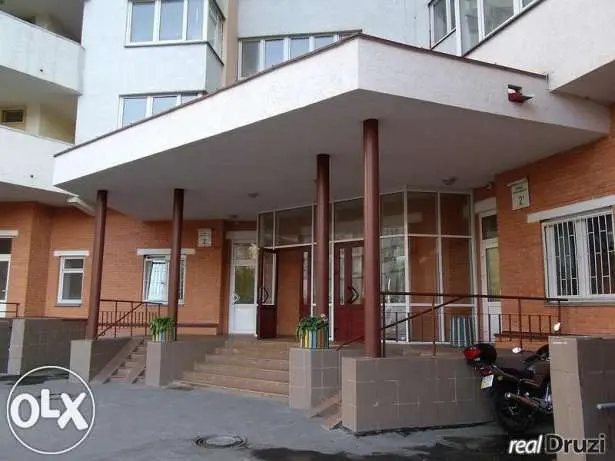 Фото Rent an office, Sribnokilska Street 2а Kyiv for long-term rent, price: 1000 $, code 4513