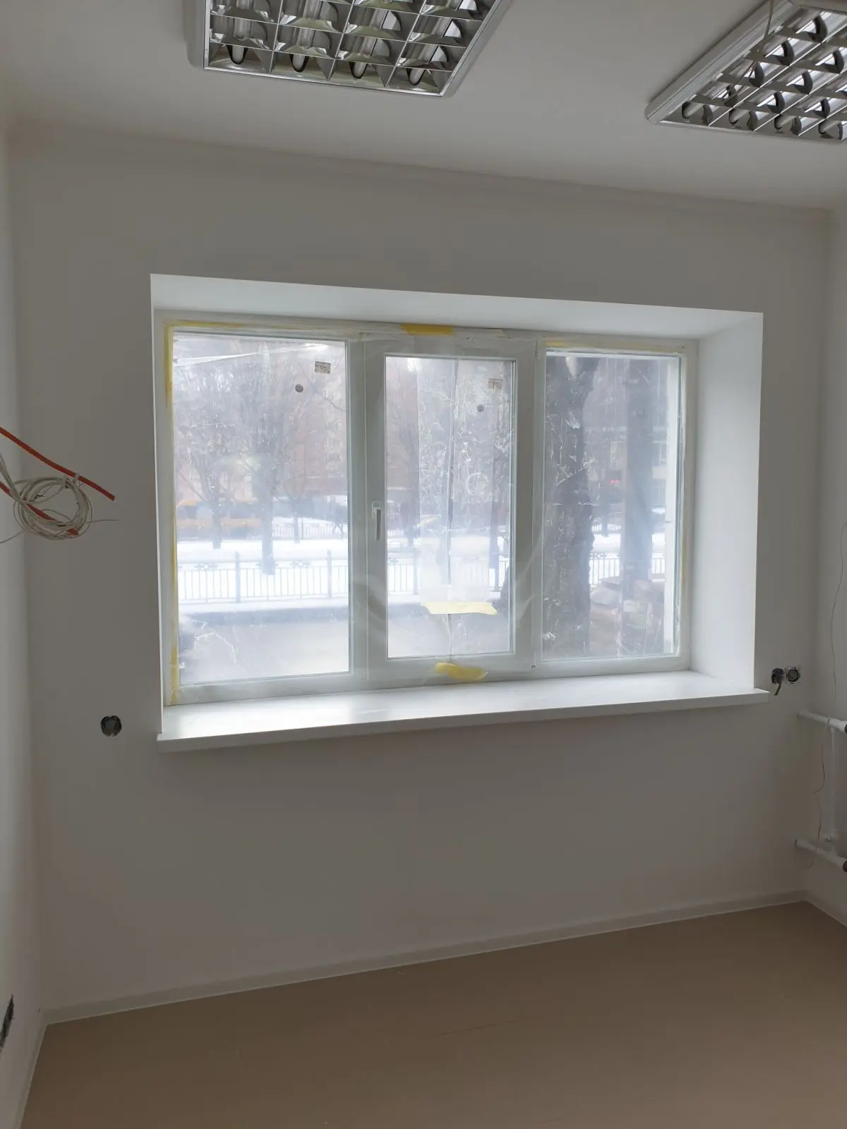 Фото Продаю офіс, 60 кв. м, Соборності вул. (Жовтнева)  Полтава, ціна: 88 $, код 4522