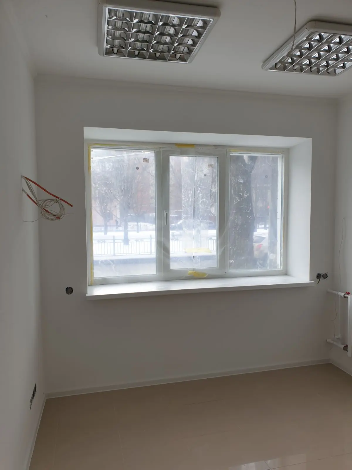 Фото Продаю офіс, 60 кв. м, Соборності вул. (Жовтнева)  Полтава, ціна: 88 $, код 4522