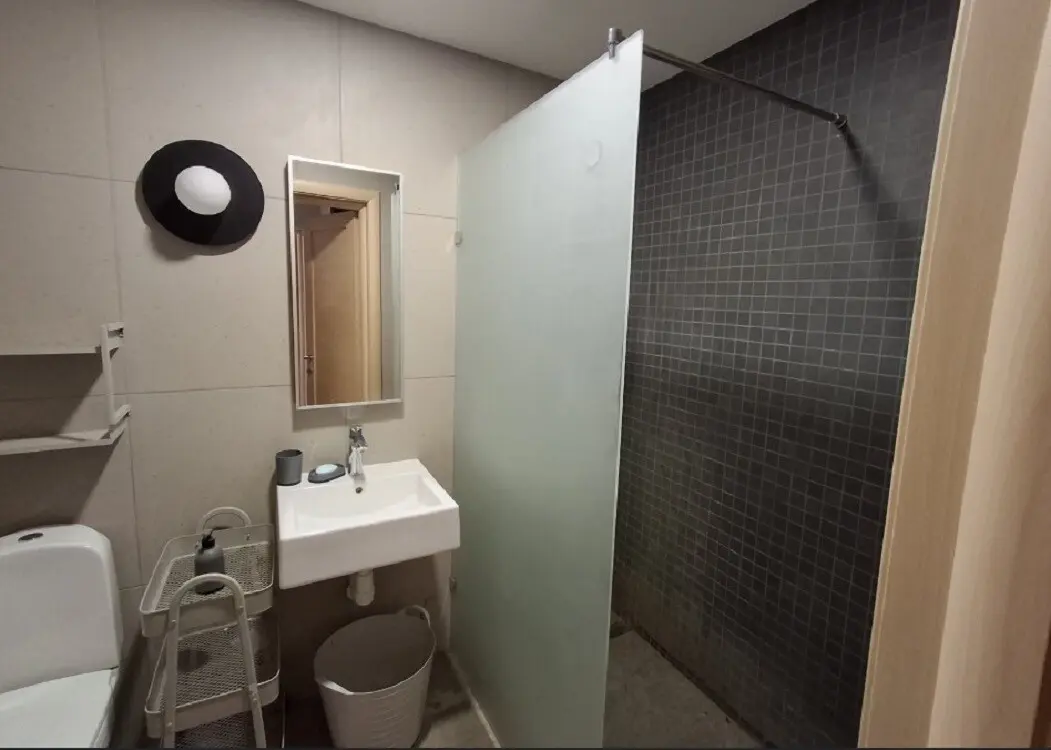 Фото Selling a 1-room apartment, 39 sq.m., Kharkivske Road 63 Kyiv, price: 56500 $, code 4524