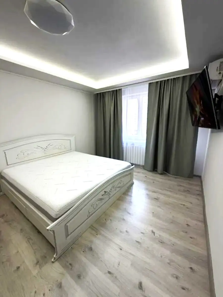 Фото Продаю 3 кімнатну квартиру, 71 кв. м, Хорольська вул. 8/4 Київ, ціна: 99000 $, код 4528