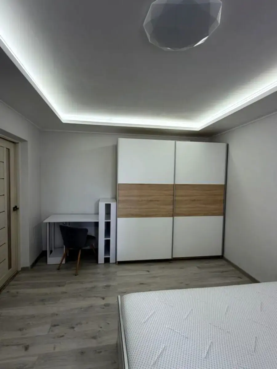 Фото Продаю 3 кімнатну квартиру, 71 кв. м, Хорольська вул. 8/4 Київ, ціна: 99000 $, код 4528