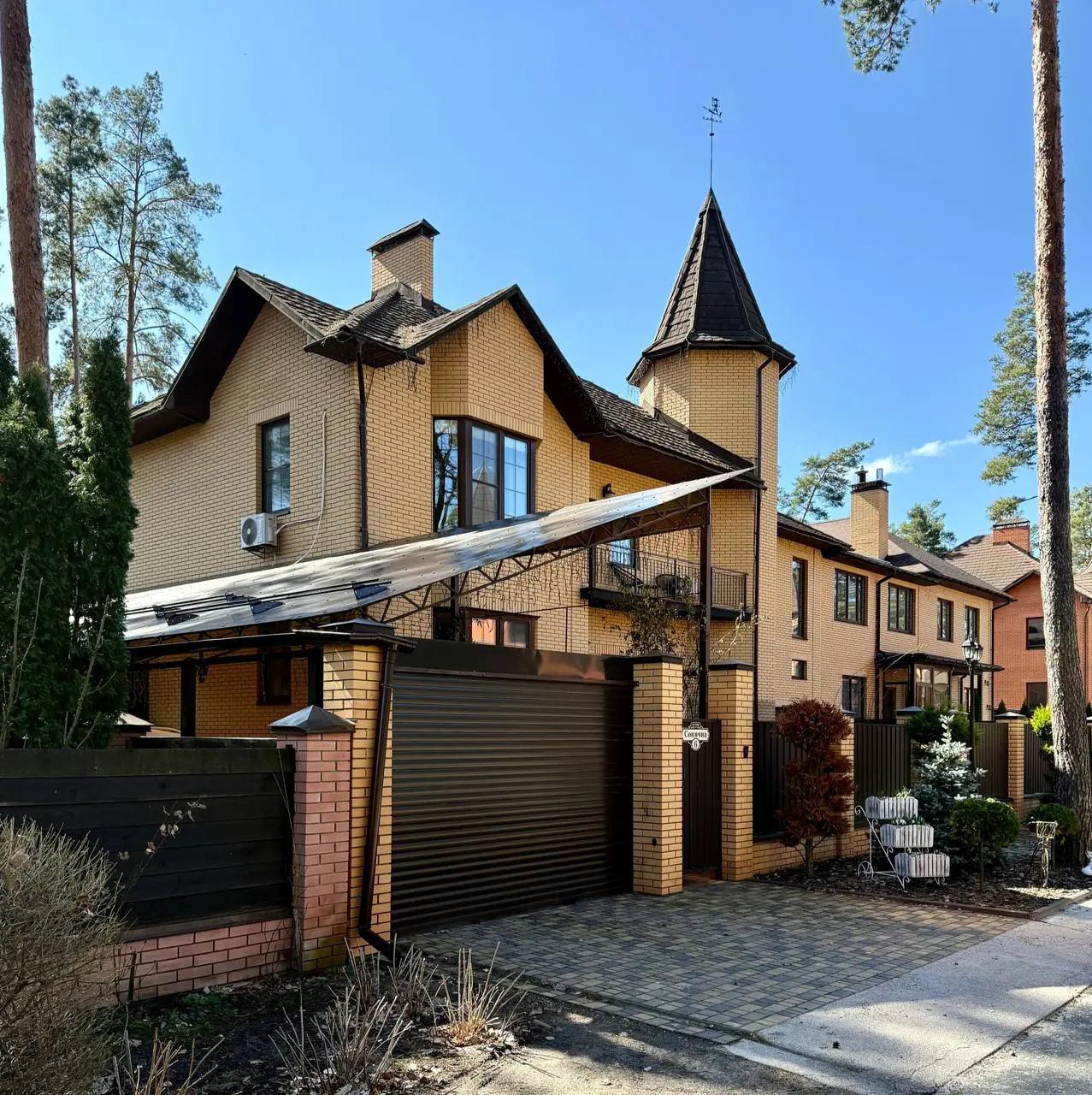 Фото Продаю будинок, 265 кв. м, Мощун, ціна: 270000 $, код 4544