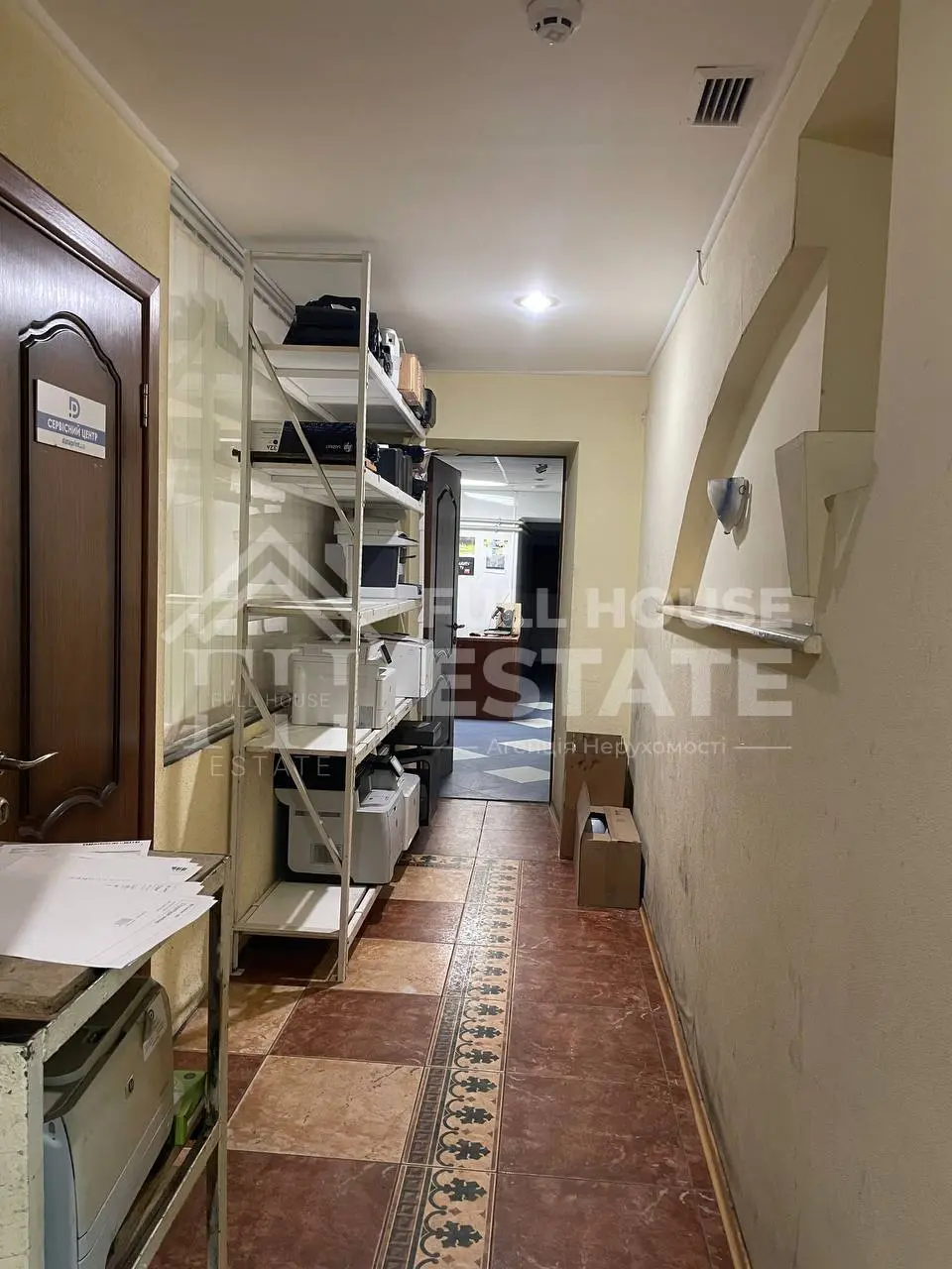 Фото Продаю комерційну нерухомість, 191 кв. м, Бессарабська пл. 5 Київ, ціна: 430000 $, код 4545