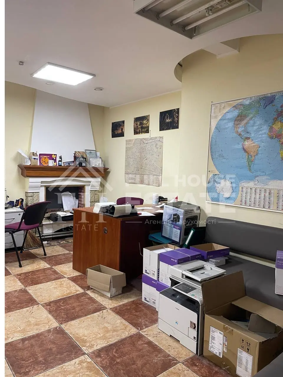 Фото Продаю комерційну нерухомість, 191 кв. м, Бессарабська пл. 5 Київ, ціна: 430000 $, код 4545