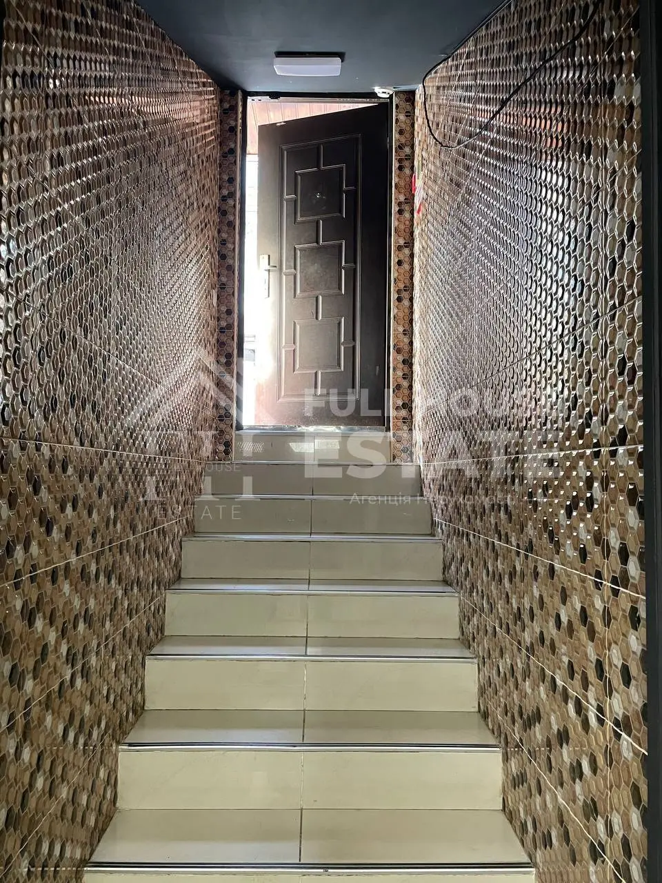 Фото Продаю комерційну нерухомість, 115 кв. м, Саксаганського вул. 30 Київ, ціна: 200000 $, код 4546