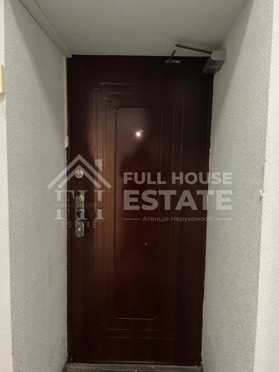 Фото Продаю комерційну нерухомість, 62 кв. м, Микільсько-Ботанічна вул. 11 Київ, ціна: 100000 $, код 4547