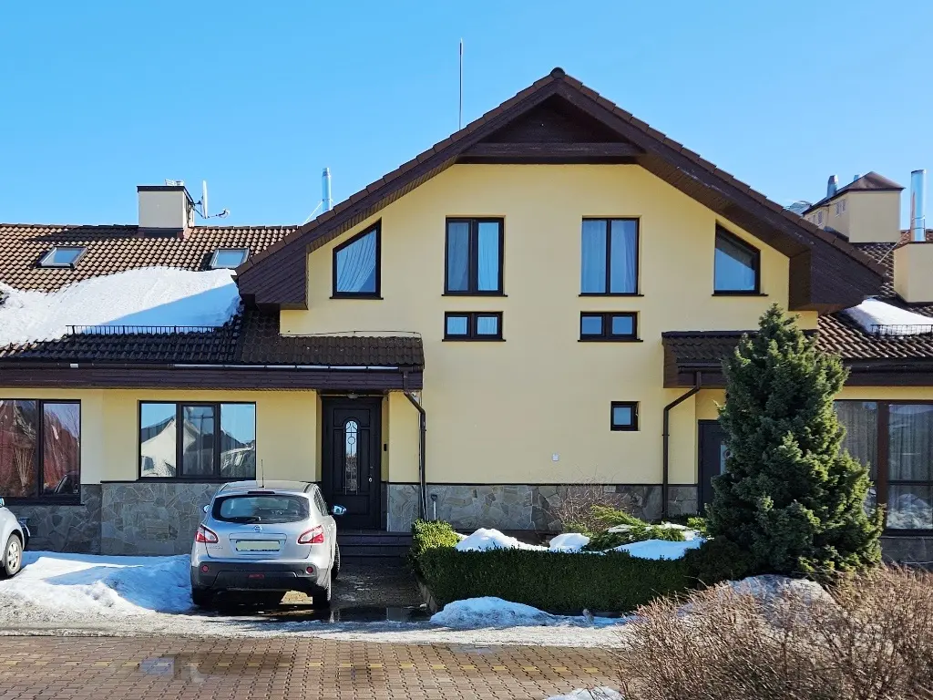 Фото Rent a house, Ivana Sulymy Street  Severynivka for long-term rent, price: 1200 $, code 4202