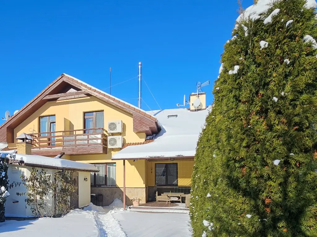 Фото Rent a house, Ivana Sulymy Street  Severynivka for long-term rent, price: 1200 $, code 4202