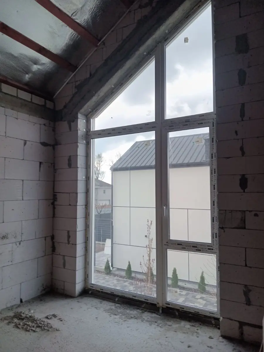 Фото Продаю будинок, 120 кв. м, Завальна вул.  Київ, ціна: 150000 $, код 3742