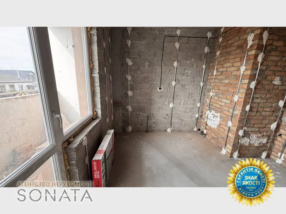 Фото Продаю 1-комнатную квартиру, 41.8 кв. м, Праведницы Шулежко ул. (Пушкина)  Черкассы, цена: 39500 $, код 4555