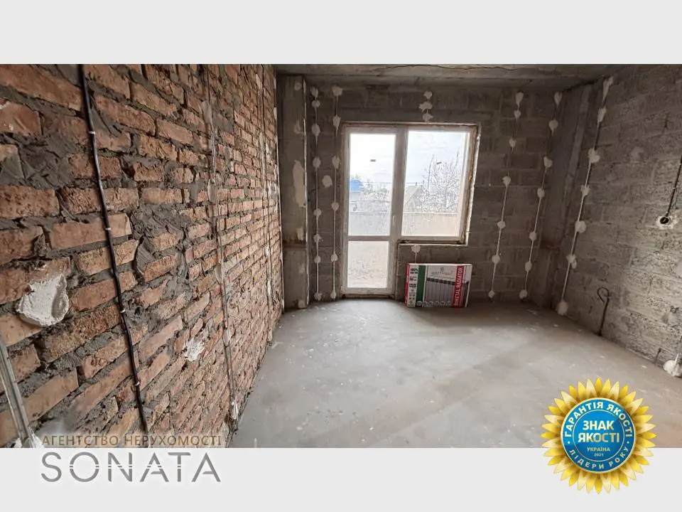 Фото Продаю 1-комнатную квартиру, 41.8 кв. м, Праведницы Шулежко ул. (Пушкина)  Черкассы, цена: 39500 $, код 4555