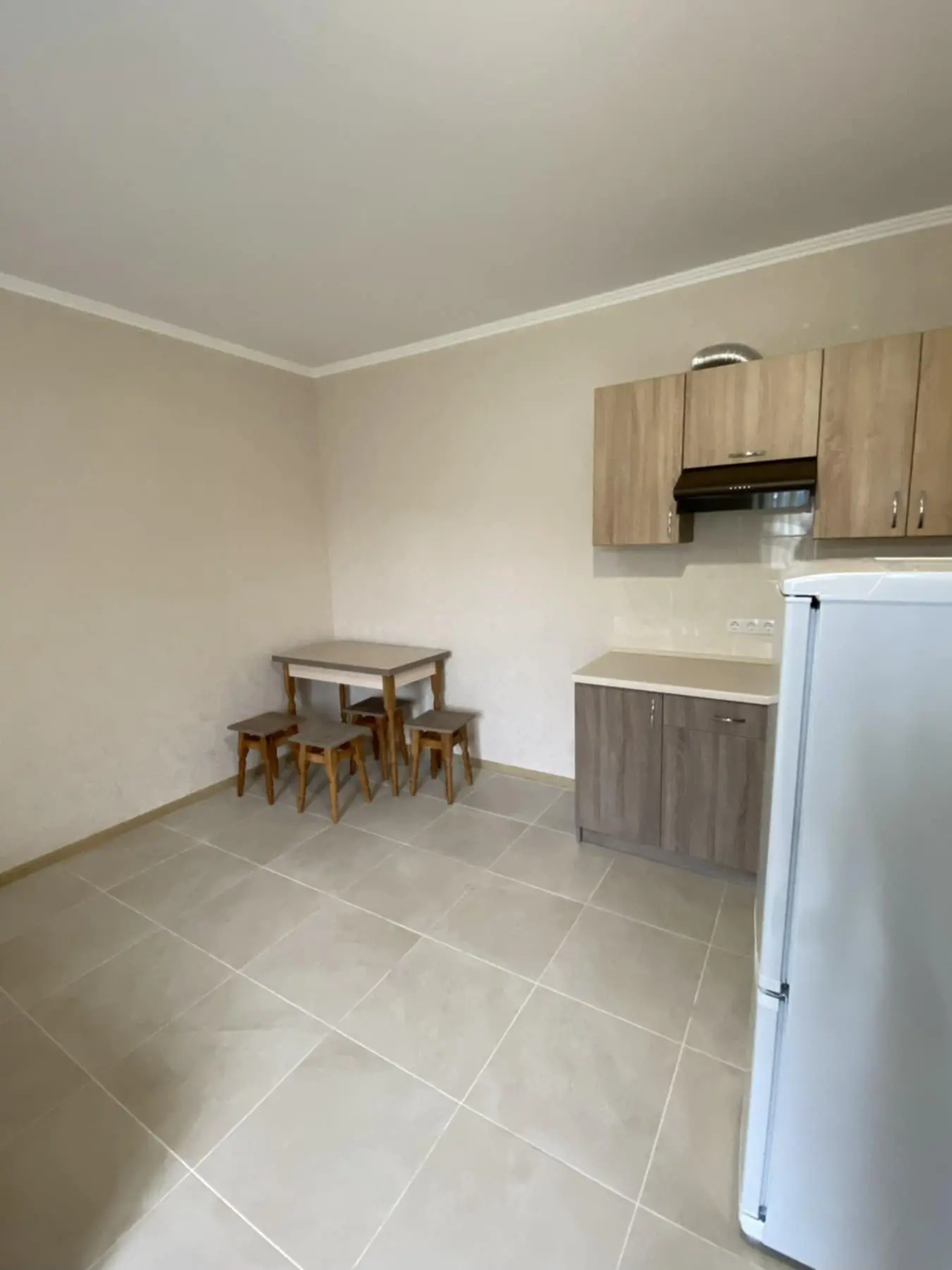 Фото Зняти 1 кімнатну квартиру, Чубинського вул.  Бориспіль в довгострокову оренду, ціна: 8000 UAH, код 4560