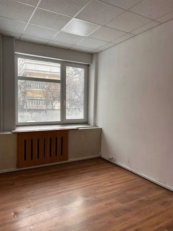 Фото Selling an office, 1070 sq.m., Dmytrivska Street 18/24 Kyiv, price: 1200 $, code 4567
