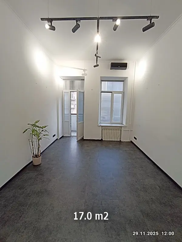 Фото Орендувати офіс, Велика Васильківська вул. 45/17 Київ в довгострокову оренду, ціна: 1150 $, код 4570