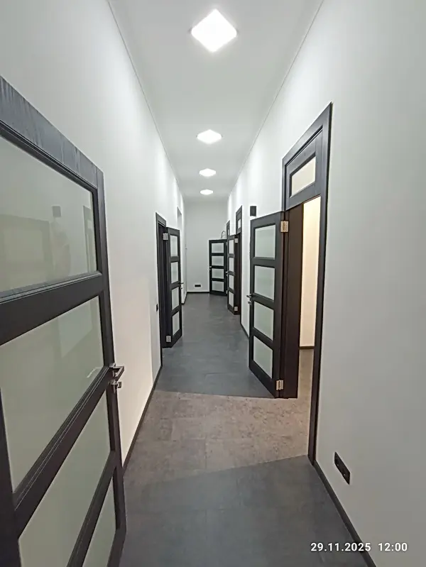 Фото Орендувати офіс, Велика Васильківська вул. 45/17 Київ в довгострокову оренду, ціна: 1150 $, код 4570