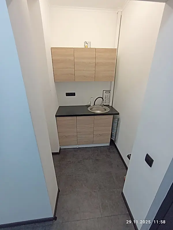 Фото Орендувати офіс, Велика Васильківська вул. 45/17 Київ в довгострокову оренду, ціна: 1150 $, код 4570