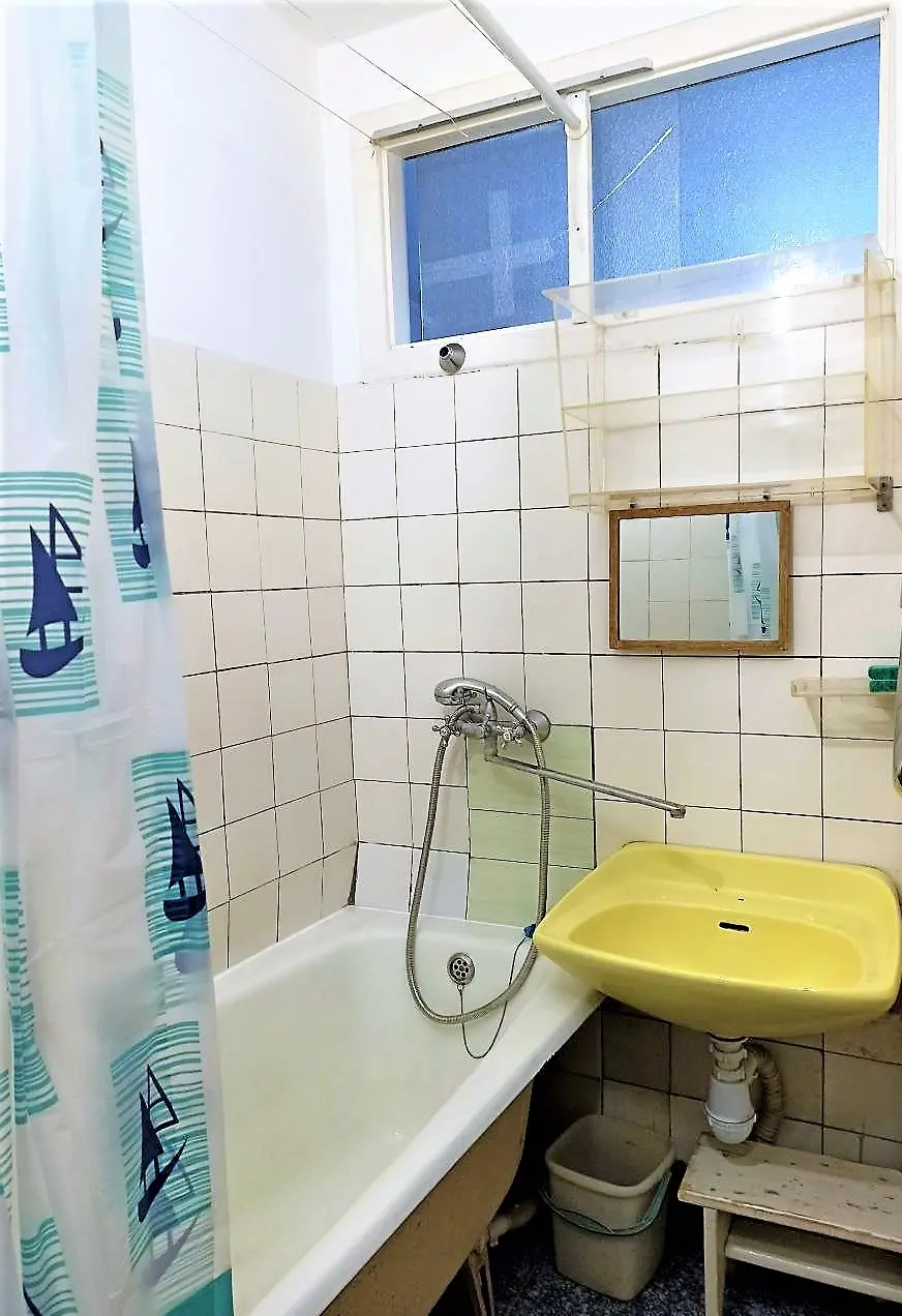 Фото Зняти 2 кімнатну квартиру, Микільський пров. (Січневий) 1/25 Київ в довгострокову оренду, ціна: 15000 UAH, код 4578