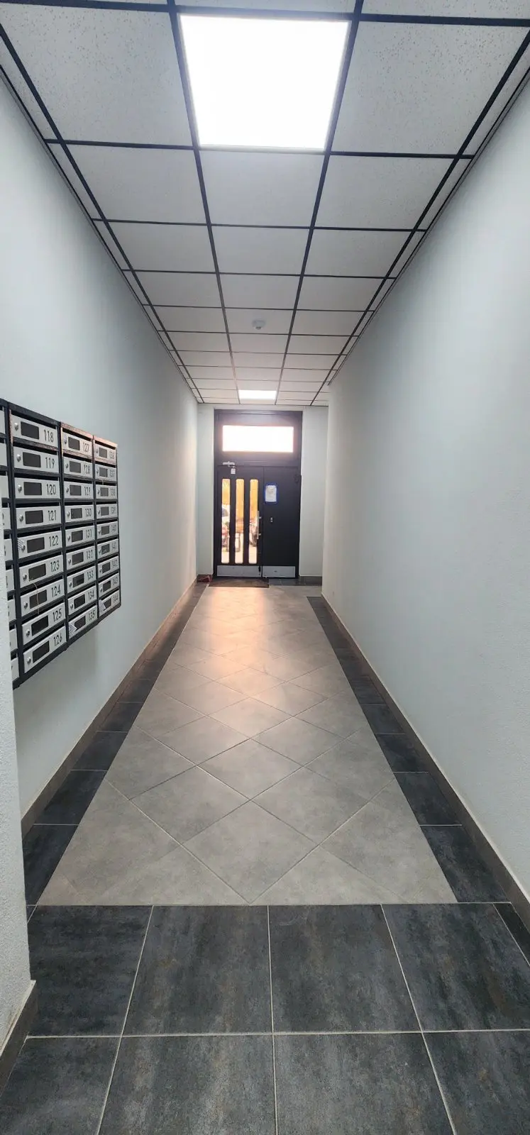 Фото Продаю 2 кімнатну квартиру, 66.6 кв. м, Трускавецька вул.  Львів, ціна: 120000 $, код 4579