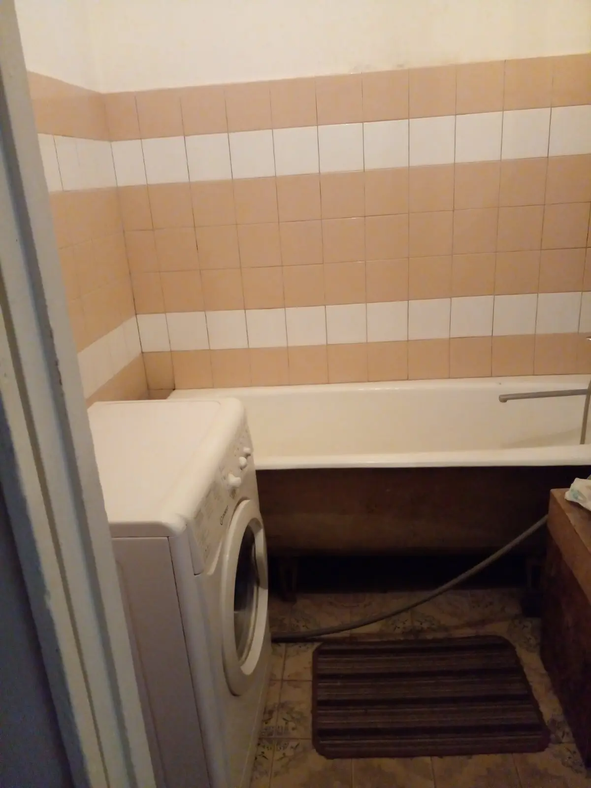 Фото Rent a 2-room apartment, Yaroslava Hasheka Boulevard 16 Kyiv for long-term rent, price: 12000 UAH, code 4590