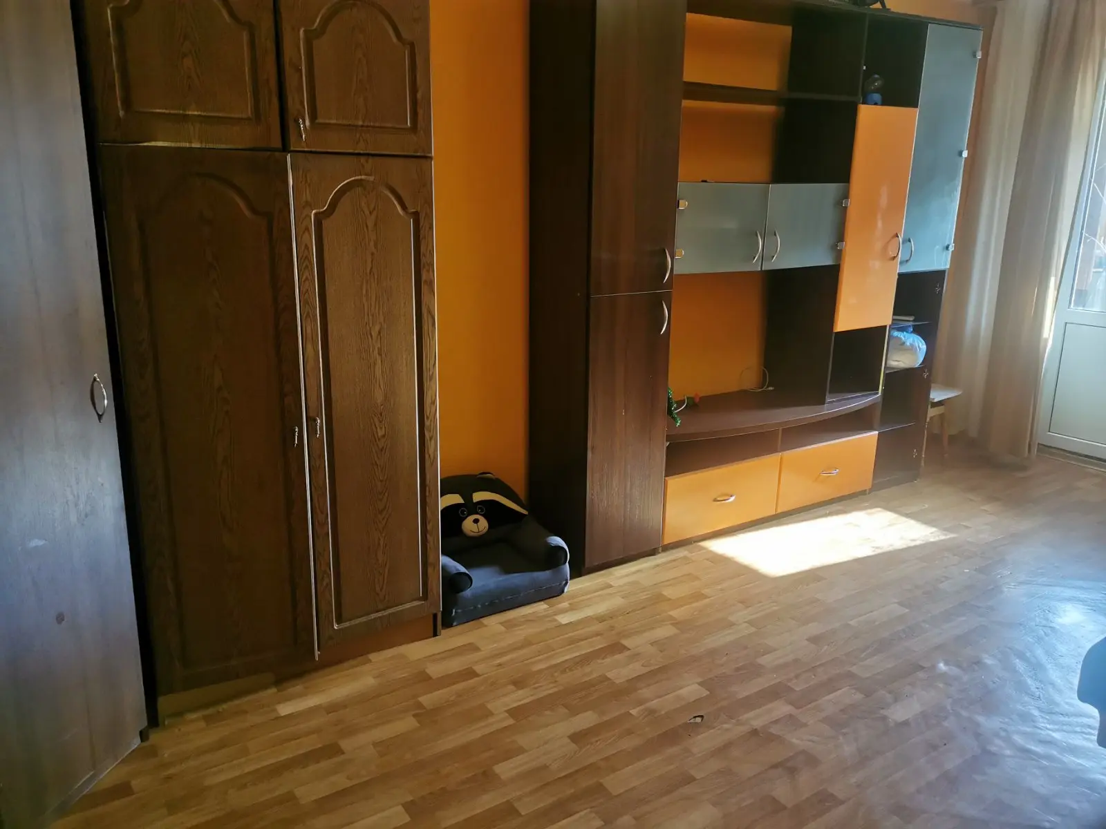 Фото Зняти 1 кімнатну квартиру, Мілютенка вул. 18 Київ в довгострокову оренду, ціна: 8000 UAH, код 4603