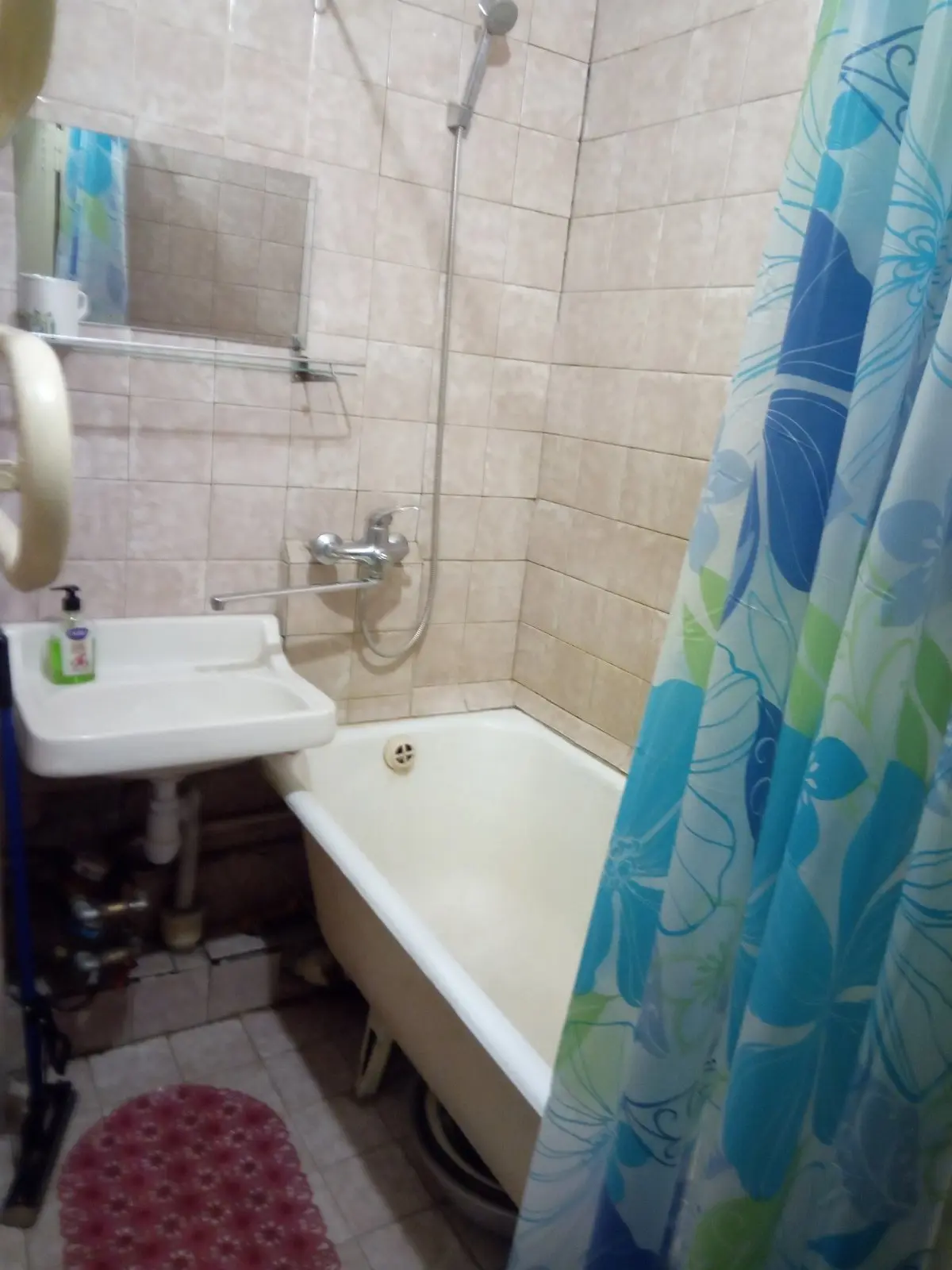 Фото Зняти 3 кімнатну квартиру, Плєханова вул. 4а Київ в довгострокову оренду, ціна: 18000 UAH, код 4608