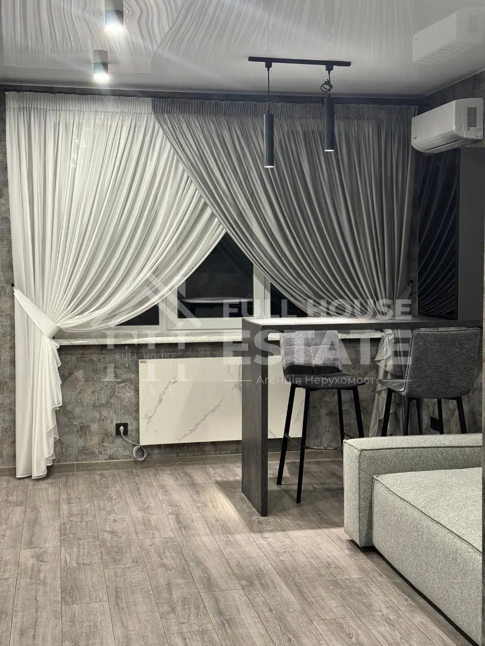 Фото Продаю 1-комнатную квартиру, 43 кв. м, Киев, цена: 99000 $, код 4612