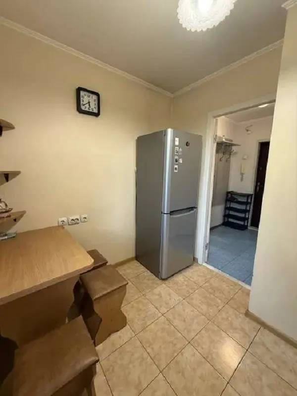 Фото Selling a 1-room apartment, 28.4 sq.m., Sobornosti avenue 13а Kyiv, price: 40000 $, code 4614