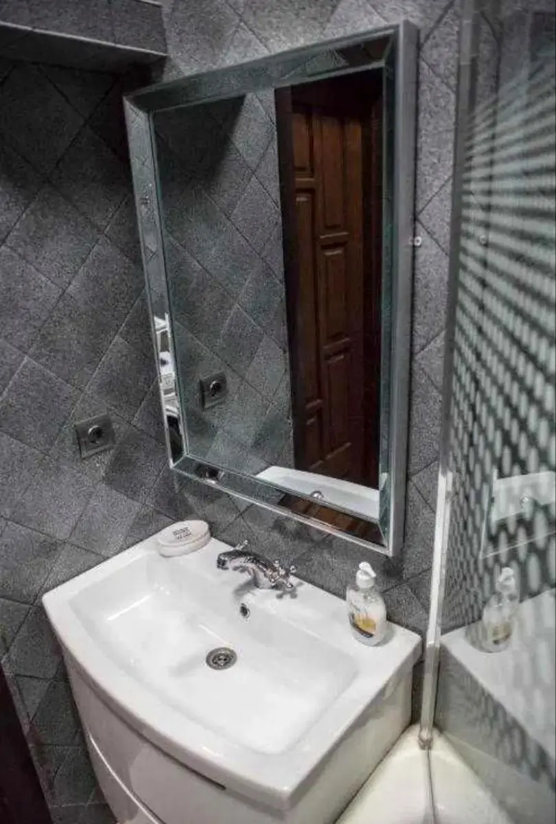 Фото Selling a 4-room apartment, 84.2 sq.m., Skisna Street 4 Lviv, price: 128000 EUR, code 4616