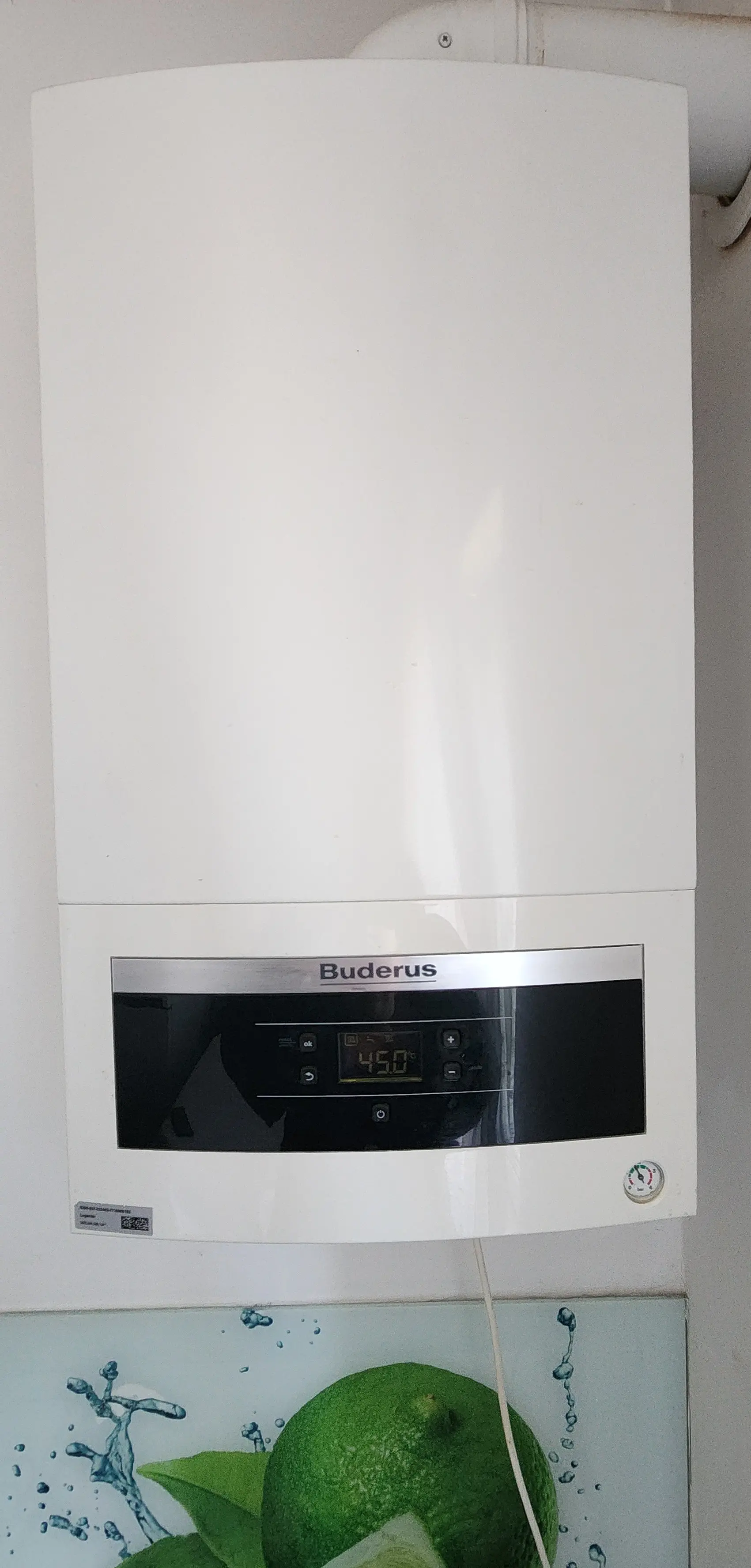 Фото Selling a 4-room apartment, 84.2 sq.m., Skisna Street 4 Lviv, price: 128000 EUR, code 4616