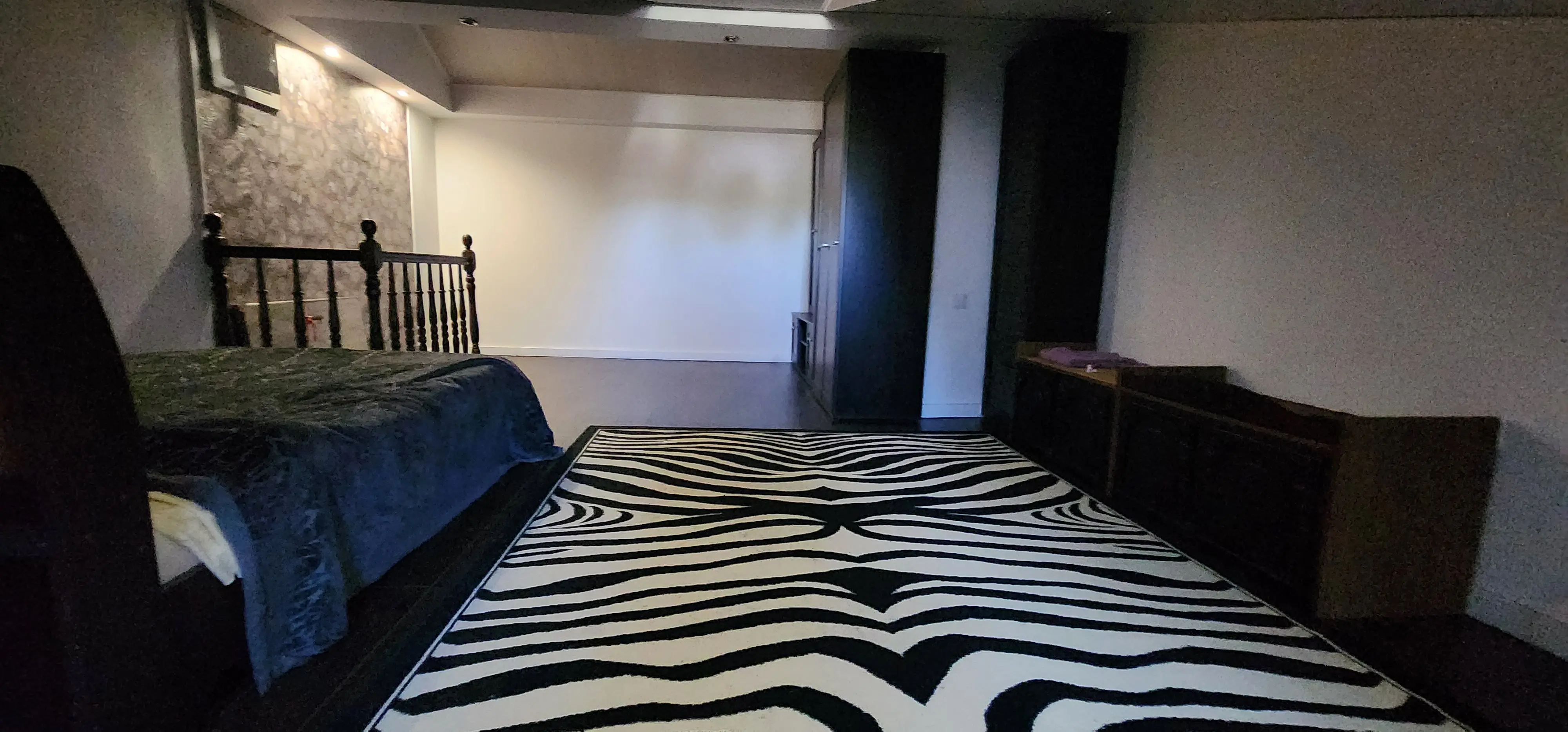 Фото Selling a 4-room apartment, 84.2 sq.m., Skisna Street 4 Lviv, price: 128000 EUR, code 4616