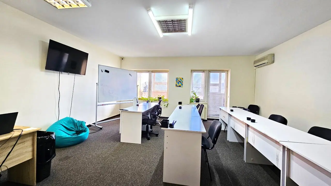 Фото Орендувати офіс, Велика Васильківська вул. 9-2 Київ в довгострокову оренду, ціна: 80000 UAH, код 4619