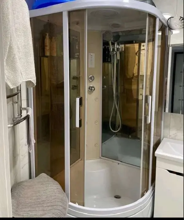 Фото Продаю 1 кімнатну квартиру, 45 кв. м, Харківське шосе 9 Київ, ціна: 60000 $, код 4623