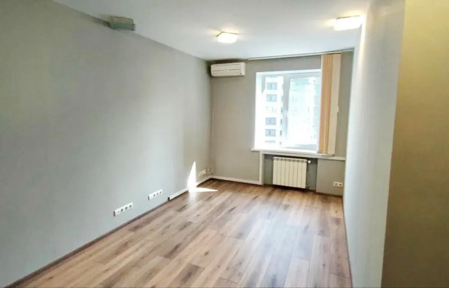 Фото Арендовать офис, Никольско-Слободская ул. 2б Киев в долгосрочную аренду, цена: 30000 UAH, код 4624