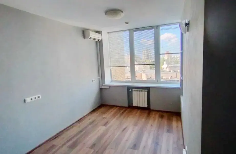 Фото Арендовать офис, Никольско-Слободская ул. 2б Киев в долгосрочную аренду, цена: 30000 UAH, код 4624