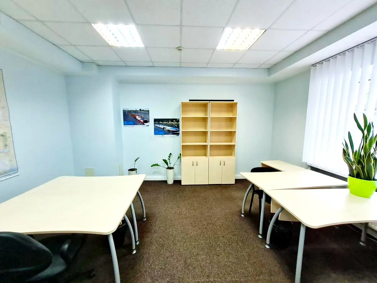 Фото Орендувати офіс, Ігорівська вул. 12б Київ в довгострокову оренду, ціна: 35000 UAH, код 4629