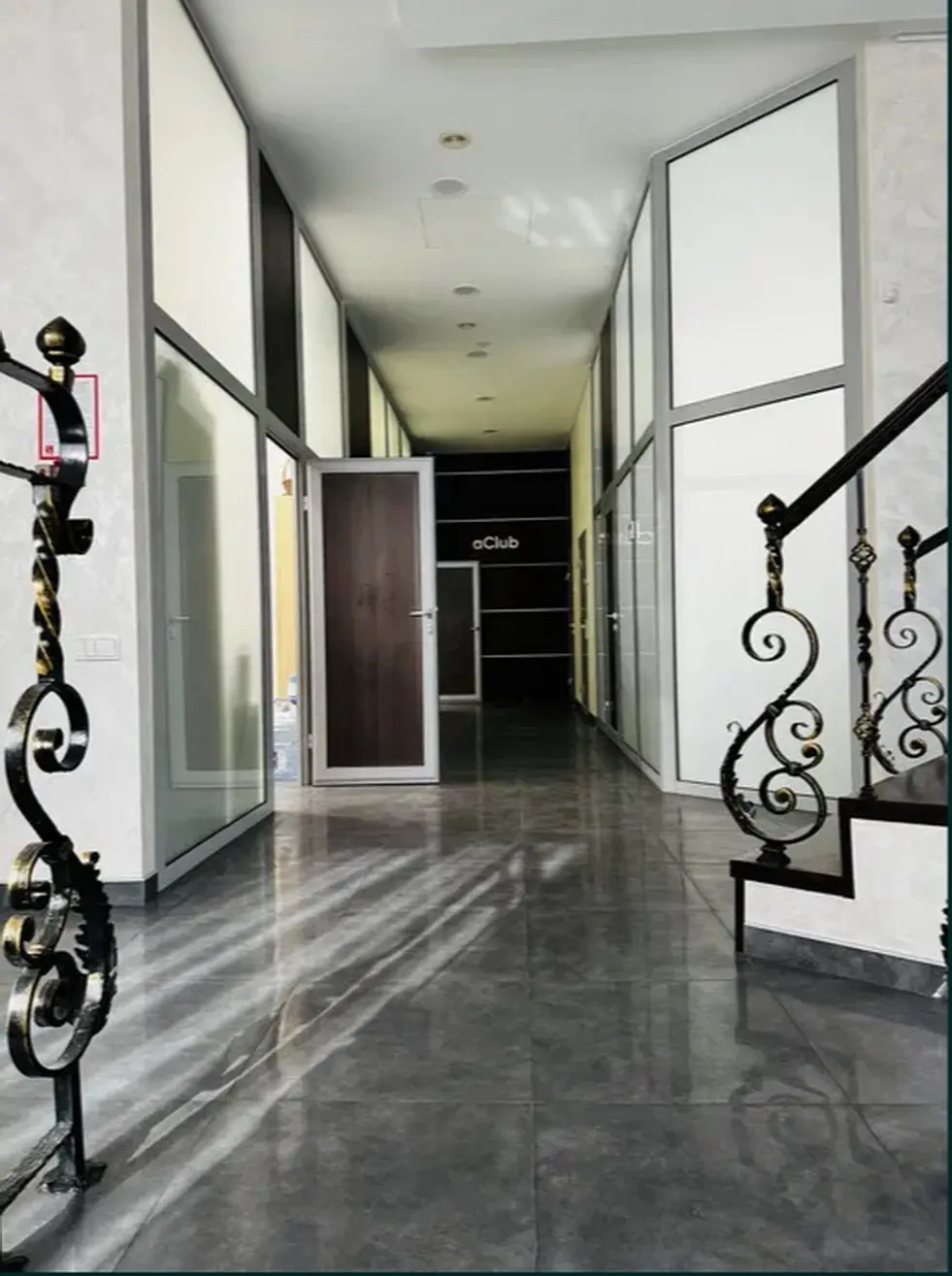 Фото Орендувати офіс, Генерала Алмазова вул. (Кутузова)  Київ в довгострокову оренду, ціна: 200000 UAH, код 4630