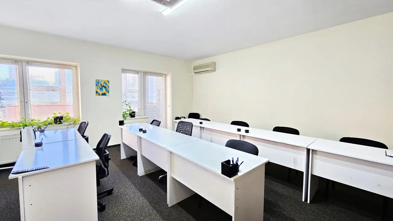 Фото Орендувати офіс, Велика Васильківська вул.  Київ в довгострокову оренду, ціна: 75000 UAH, код 4631