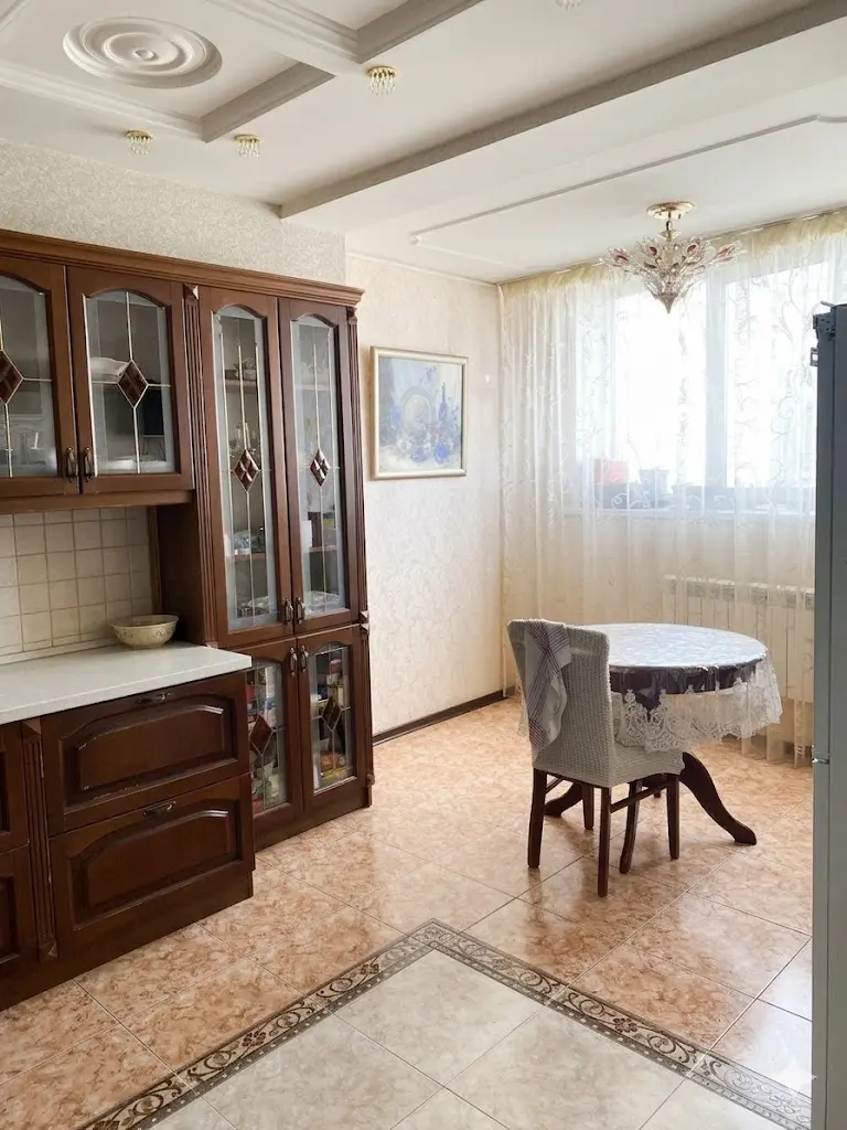 Фото Продаю 3-комнатную квартиру, 142 кв. м, Княжий Затон ул. 21 Киев, цена: 185000 $, код 4617